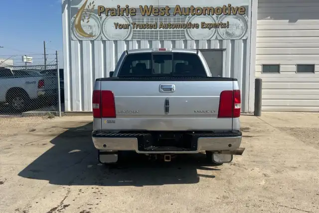 2006 Lincoln Mark LT 4WD Supercrew 139' - Photo 6
