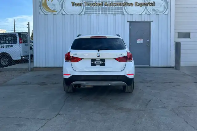 2013 BMW X1 AWD 4dr 28i - Photo 6