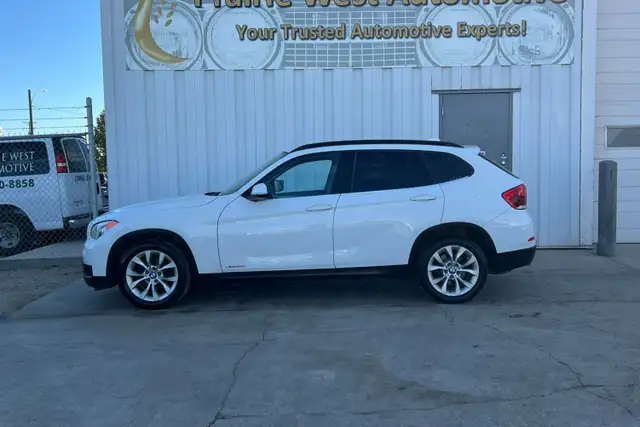 2013 BMW X1 AWD 4dr 28i - Photo 8