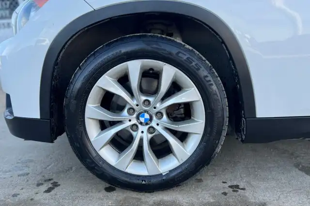 2013 BMW X1 AWD 4dr 28i - Photo 10