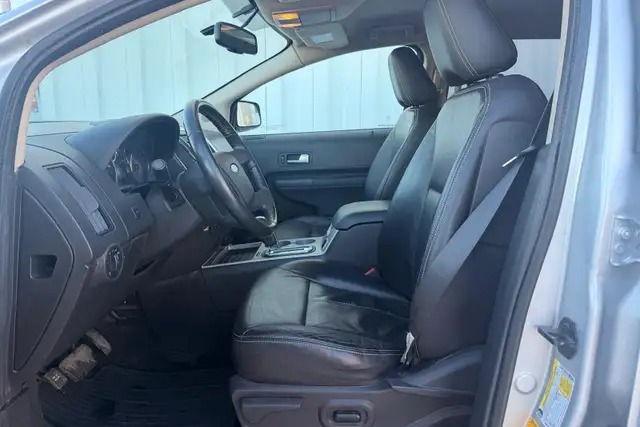 2010 Ford Edge 4dr Limited AWD - Photo 11