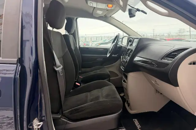 2016 Dodge Grand Caravan 4dr Wgn SXT - Photo 12