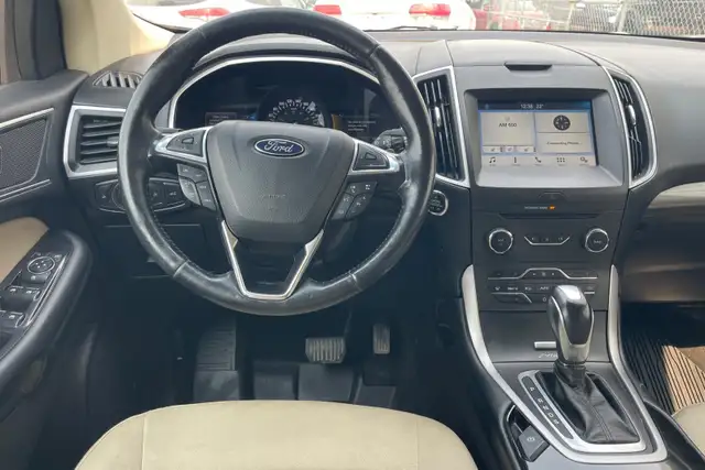 2017 Ford Edge 4dr SEL AWD - Photo 11