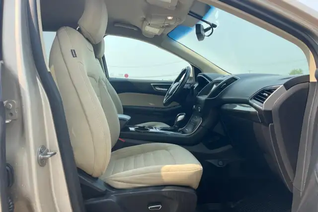 2017 Ford Edge 4dr SEL AWD - Photo 14