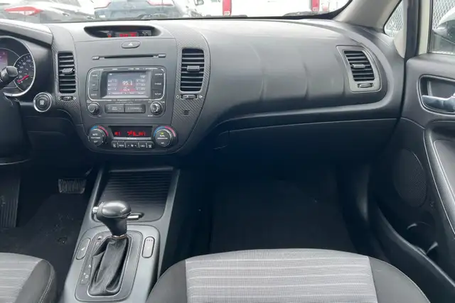 2016 Kia Forte 4dr Sdn Man EX - Photo 12