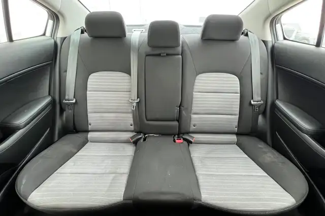 2016 Kia Forte 4dr Sdn Man EX - Photo 13