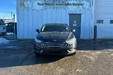 2018 Ford Fusion SE FWD - Photo 2