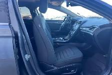 2018 Ford Fusion SE FWD - Photo 11