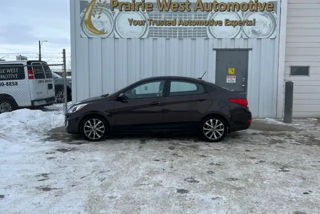 2015 Hyundai Accent 4dr Sdn Auto SE - Photo 8
