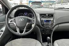 2015 Hyundai Accent 4dr Sdn Auto SE - Photo 18