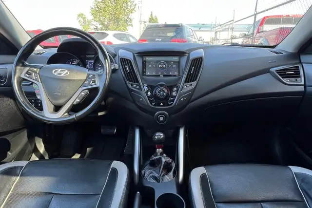 2015 Hyundai Veloster 3dr Cpe Auto Turbo - Photo 11