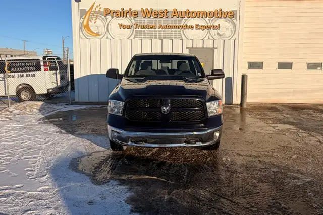 2013 Ram 1500 4WD Quad Cab 140.5' Outdoorsman - Photo 2