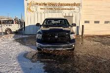 2013 Ram 1500 4WD Quad Cab 140.5' Outdoorsman - Photo 2