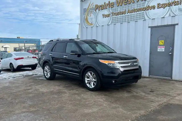 2012 Ford Explorer 4WD 4dr XLT - Photo 3