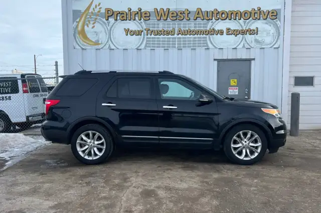 2012 Ford Explorer 4WD 4dr XLT - Photo 4