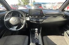 2018 Toyota C-HR FWD XLE - Photo 11