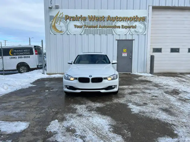 2013 BMW 3-Series 4dr Sdn 328i xDrive AWD - Photo 2