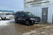 2010 Mitsubishi Outlander 4WD 4dr LS - Photo 3