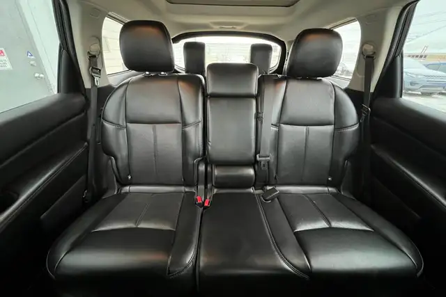 2015 Nissan Pathfinder 4WD 4dr S - Photo 17
