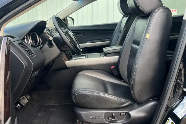 2012 Mazda CX-9 AWD 4dr GT - Photo 13