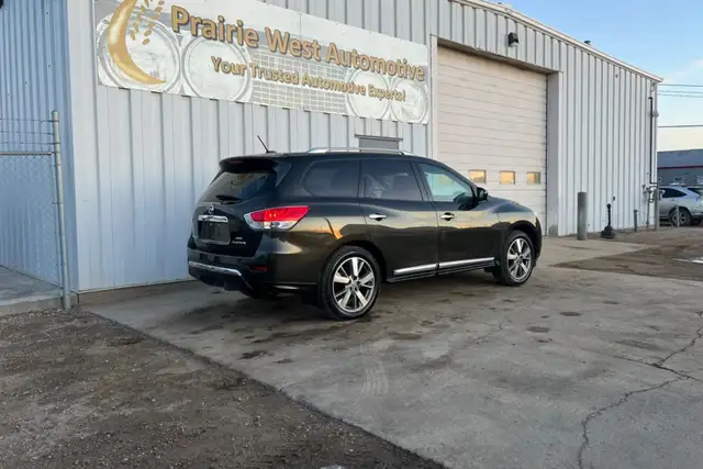 2015 Nissan Pathfinder 4WD 4dr S - Photo 5