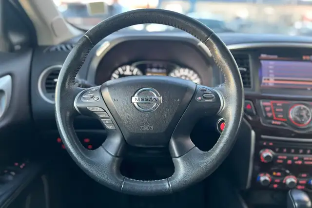 2015 Nissan Pathfinder 4WD 4dr S - Photo 10