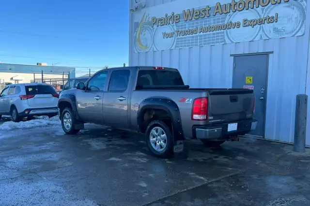 2013 GMC Sierra 1500 4WD Crew Cab 143.5' SLT - Photo 7