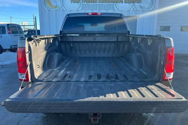 2013 GMC Sierra 1500 4WD Crew Cab 143.5' SLT - Photo 10