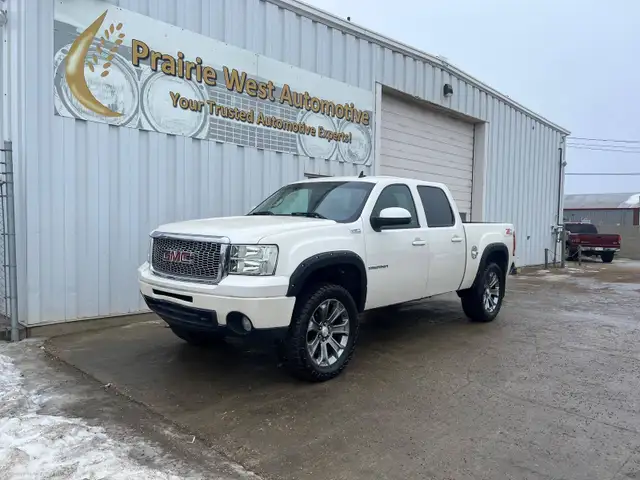 2012 GMC Sierra 1500 4WD Crew Cab 143.5' SLT - Photo 9
