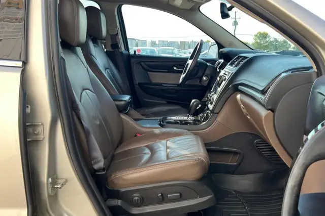 2015 GMC Acadia AWD 4dr SLT1 - Photo 16