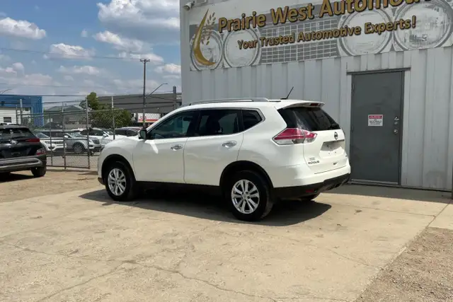 2016 Nissan Rogue AWD 4dr S - Photo 7
