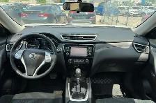 2016 Nissan Rogue AWD 4dr S - Photo 11