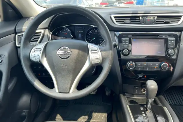 2016 Nissan Rogue AWD 4dr S - Photo 12