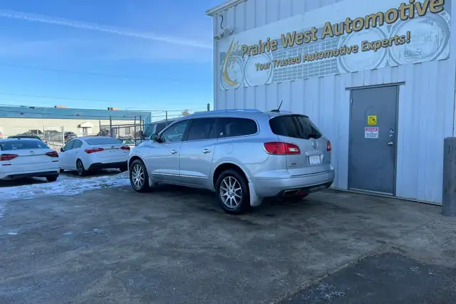 2017 Buick Enclave AWD 4dr Leather - Photo 7