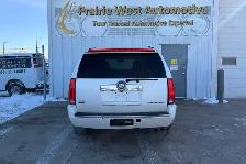 2011 Cadillac Escalade AWD 4dr Luxury - Photo 6