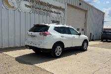 2016 Nissan Rogue AWD  - No Reported Accidents - Photo 6