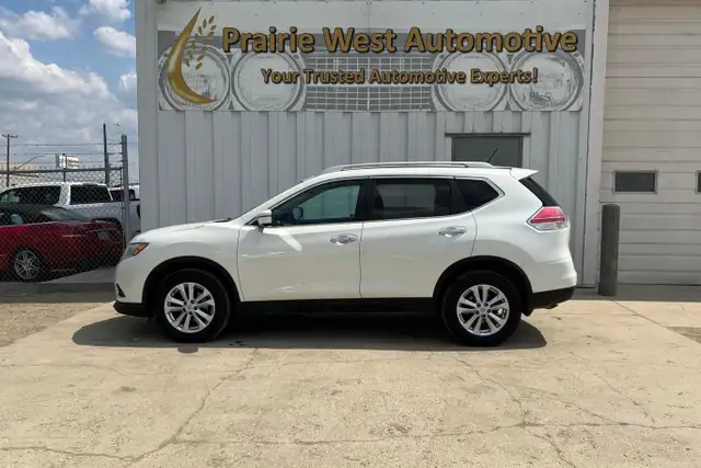 2016 Nissan Rogue AWD  - No Reported Accidents - Photo 9