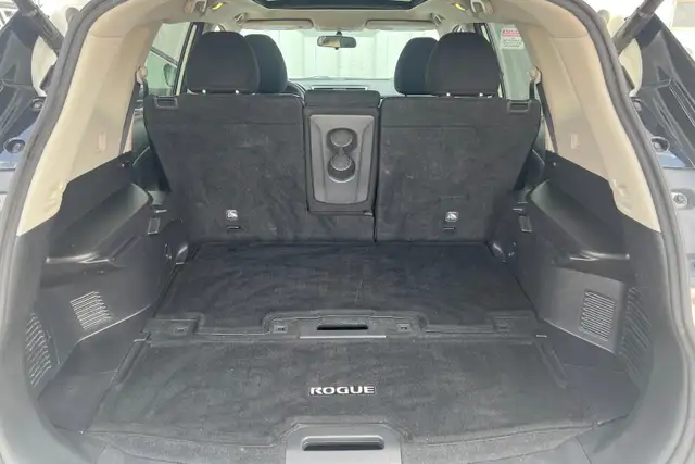 2016 Nissan Rogue AWD  - No Reported Accidents - Photo 22
