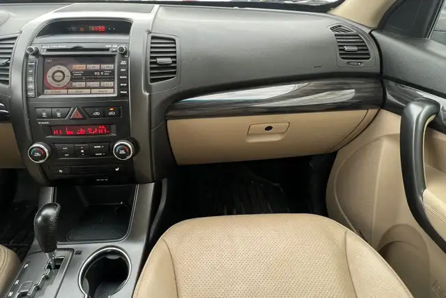 2013 Kia Sorento AWD - Photo 9