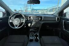 2018 Kia Sportage LX AWD - Photo 12