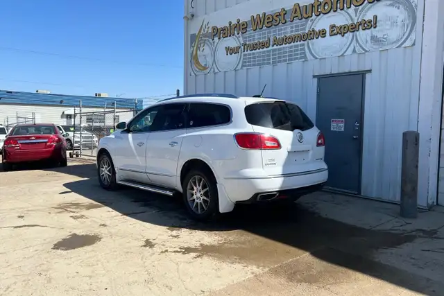 2017 Buick Enclave AWD 4dr Leather - Photo 7