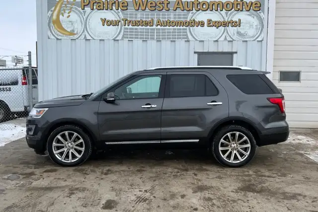 2016 Ford Explorer 4WD 4dr Limited - Photo 8