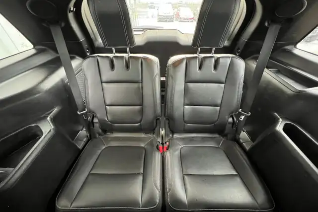 2016 Ford Explorer 4WD 4dr Limited - Photo 16