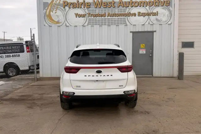 2022 Kia Sportage LX AWD - Photo 5