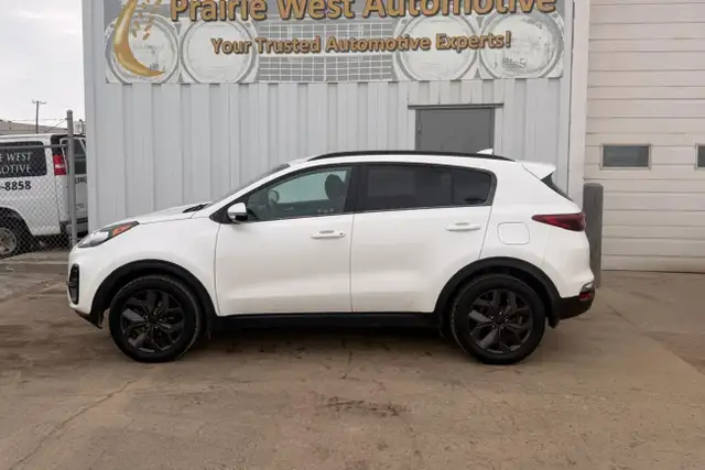 2022 Kia Sportage LX AWD - Photo 7