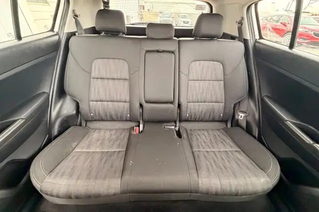 2022 Kia Sportage LX AWD - Photo 15
