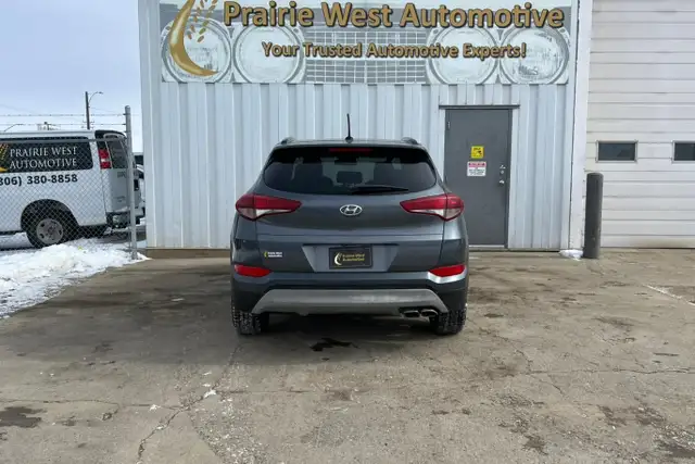 2017 Hyundai Tucson AWD 4dr 1.6L SE - Photo 6