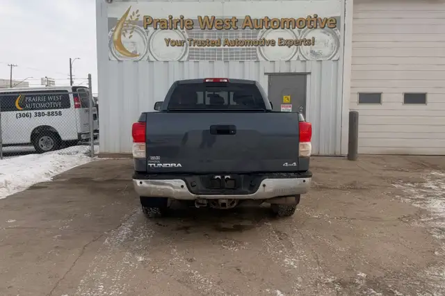 2010 Toyota Tundra 4WD Double Cab 146' 4.6L SR5 - Photo 6