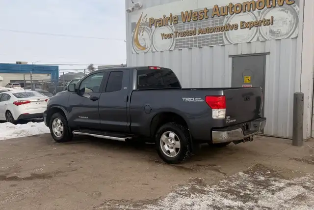 2010 Toyota Tundra 4WD Double Cab 146' 4.6L SR5 - Photo 7