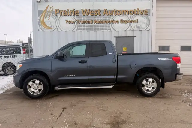 2010 Toyota Tundra 4WD Double Cab 146' 4.6L SR5 - Photo 8